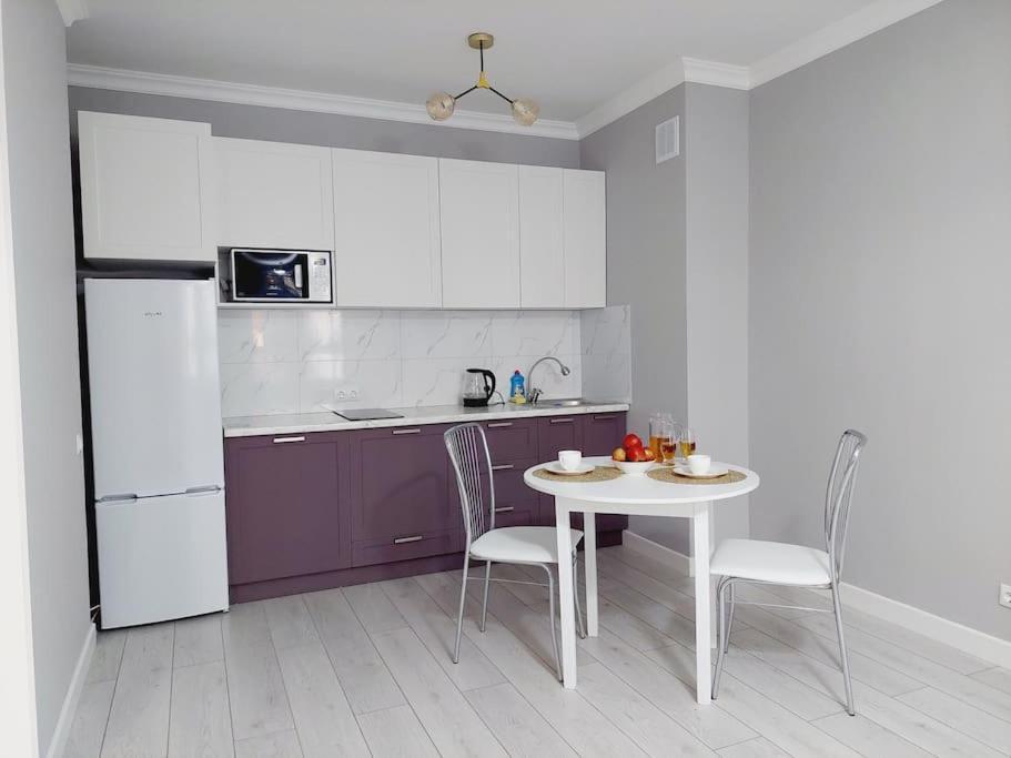 Ferienwohnung Жк Only Sun В 10 Минутах От Аэропорта Astana Exterior foto
